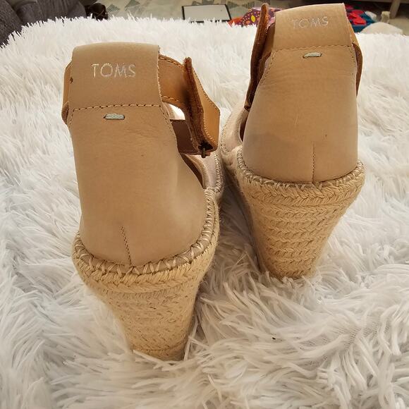 TOMS Marisol Beige Suede Strappy Wedge Espadrille Sandals Size 7 - Picture 5 of 6